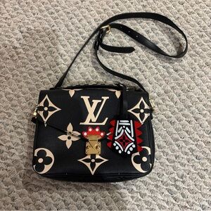 Louis Vuitton Pochette Metis Limited edition